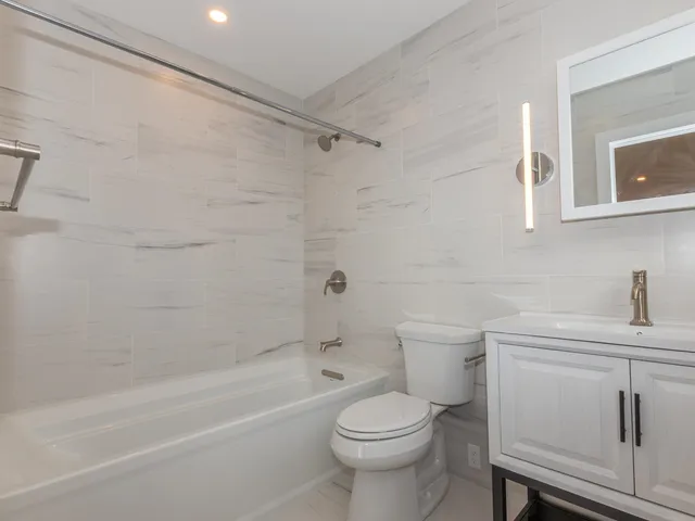 $2,495,000 | 30 Farr Road, Chesterfield, NH 03466