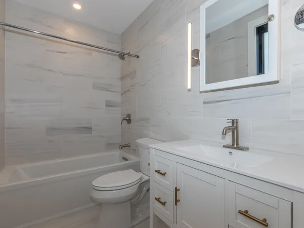 $2,495,000 | 30 Farr Road, Chesterfield, NH 03466