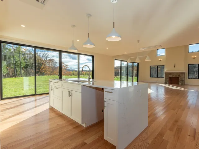 $2,495,000 | 30 Farr Road, Chesterfield, NH 03466