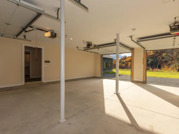 $2,495,000 | 30 Farr Road, Chesterfield, NH 03466