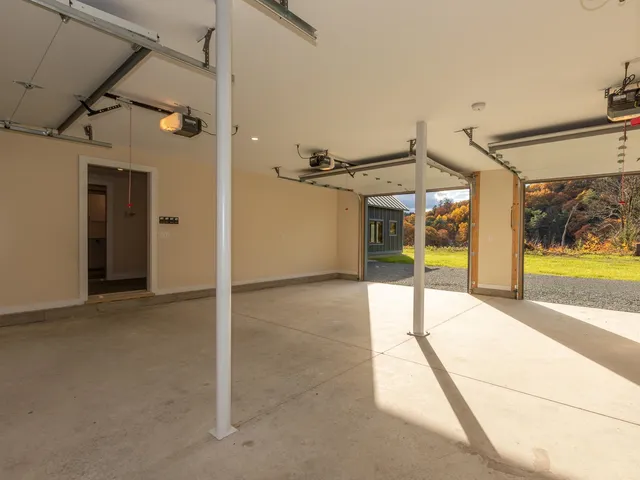 $2,495,000 | 30 Farr Road, Chesterfield, NH 03466