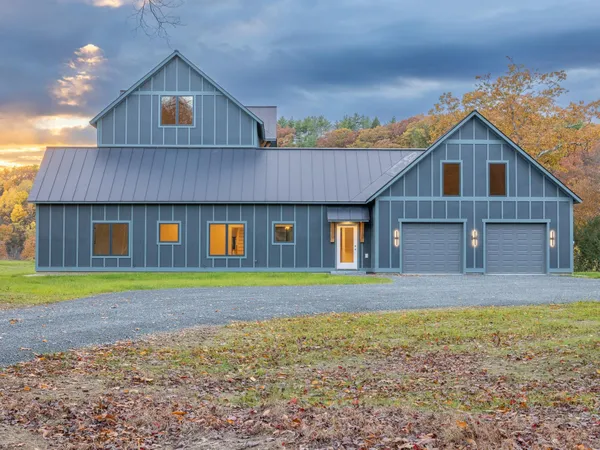 $2,495,000 | 30 Farr Road, Chesterfield, NH 03466