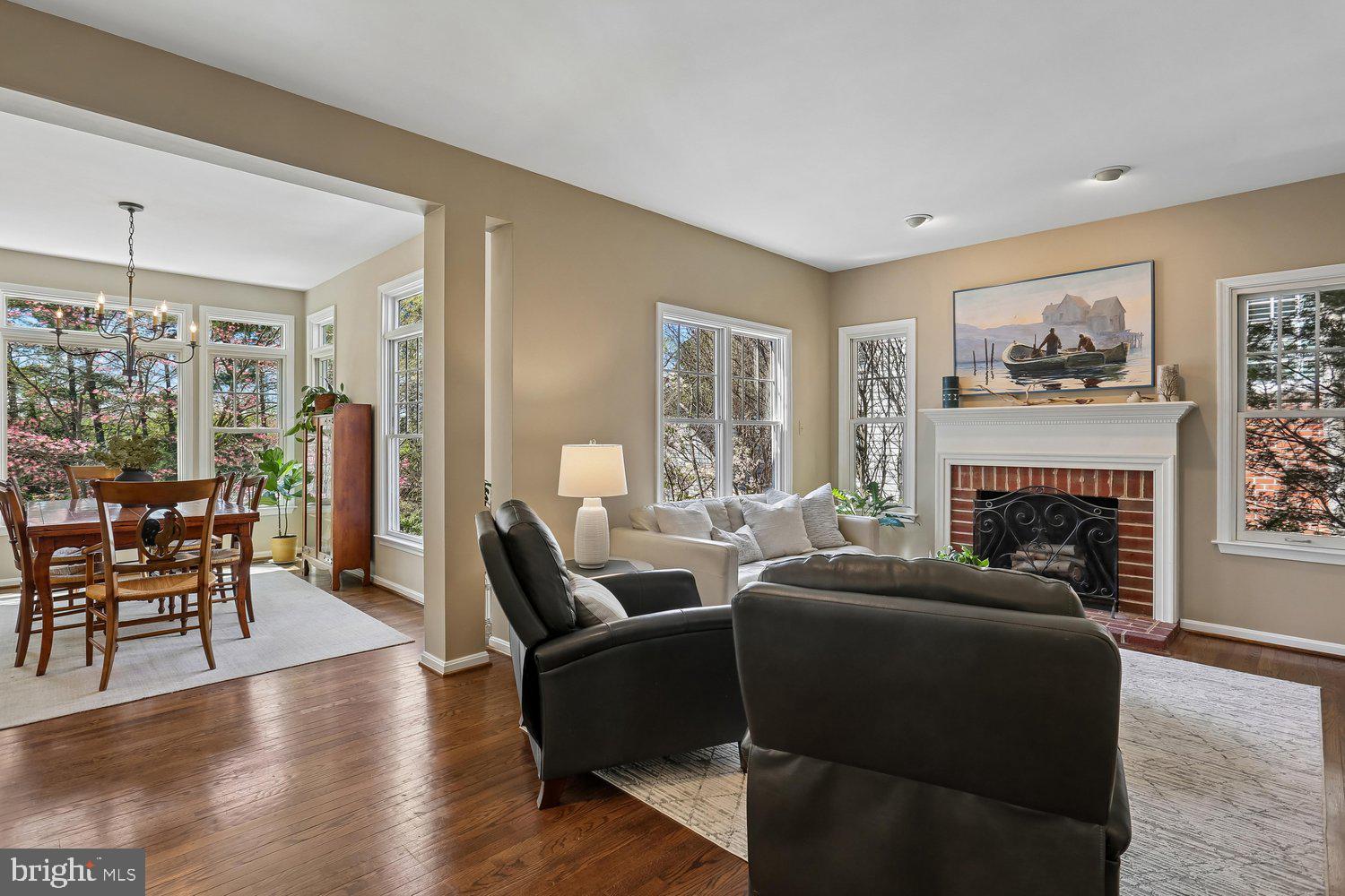 306 Beckwith Street Gaithersburg, MD 20878 - Photo 14 of 62 Spacious family room