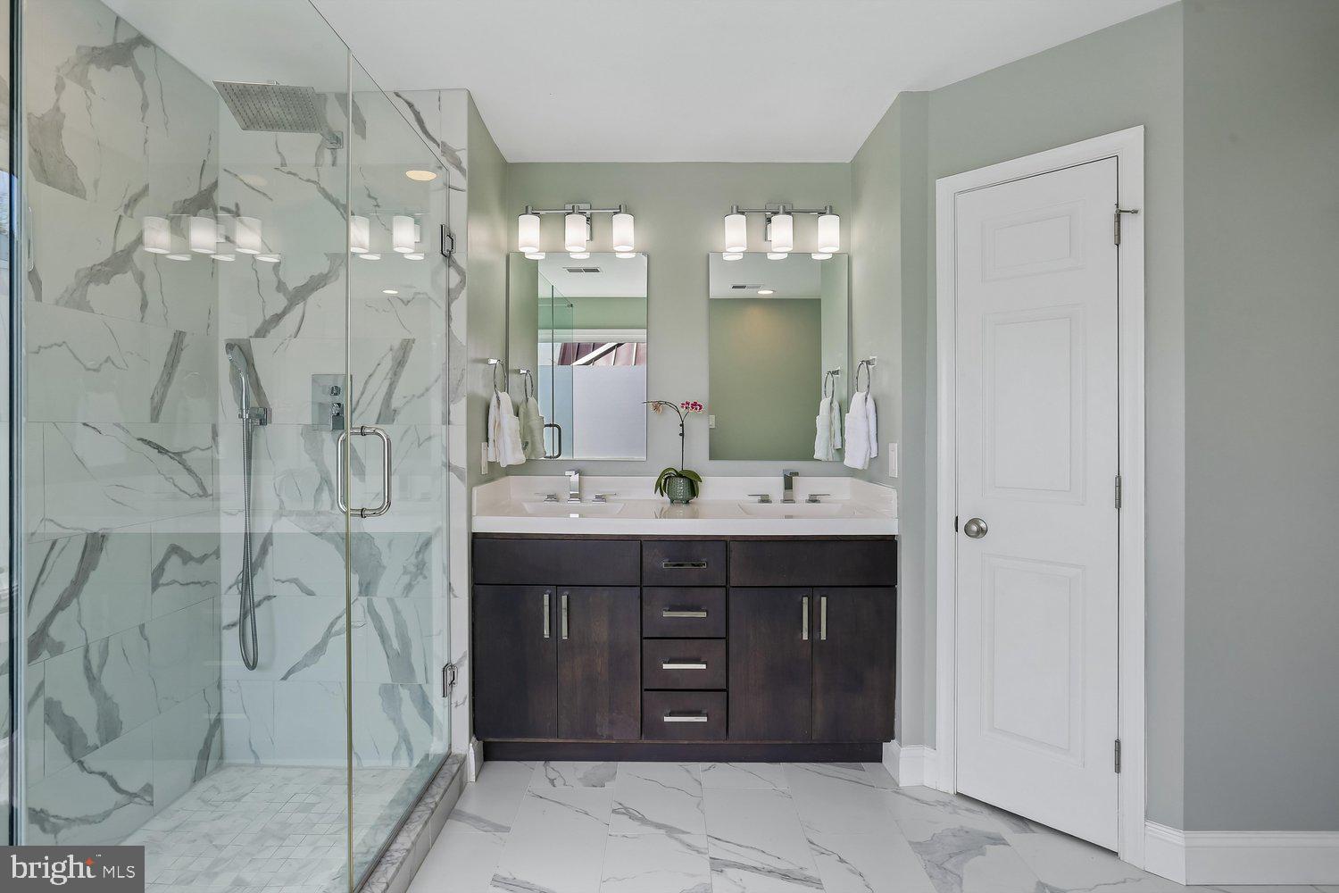 306 Beckwith Street Gaithersburg, MD 20878 - Photo 31 of 62 Custom-renovated primary bath