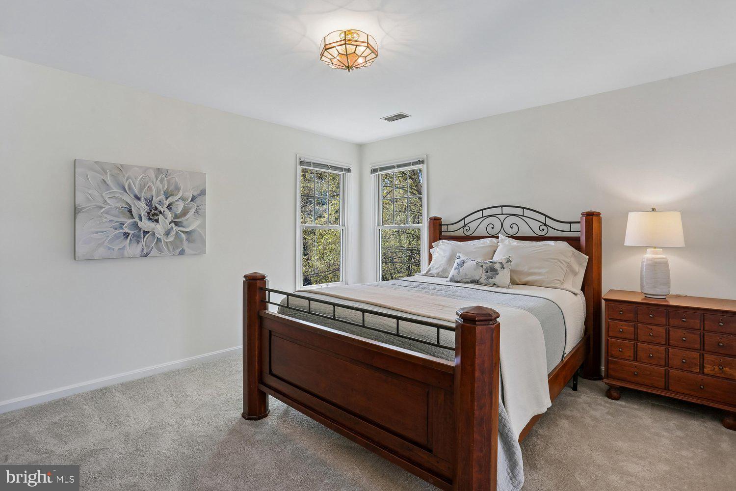 306 Beckwith Street Gaithersburg, MD 20878 - Photo 34 of 62 Spacious second bedroom