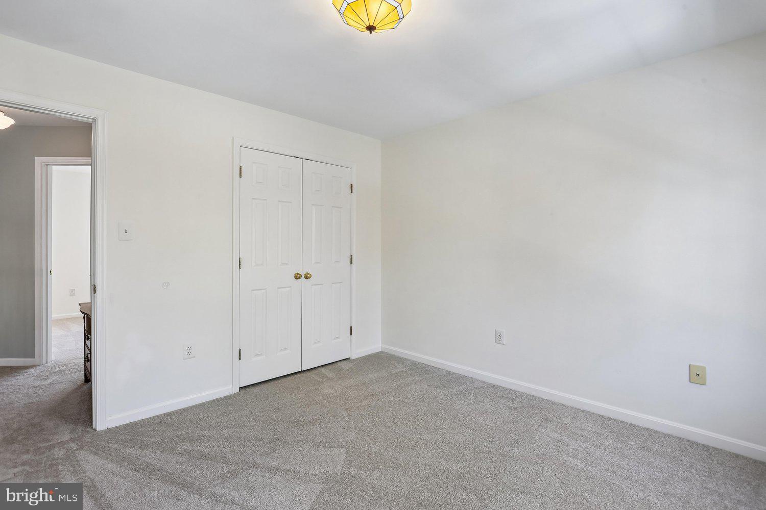 306 Beckwith Street Gaithersburg, MD 20878 - Photo 38 of 62 Third bedroom w/ double-door closet