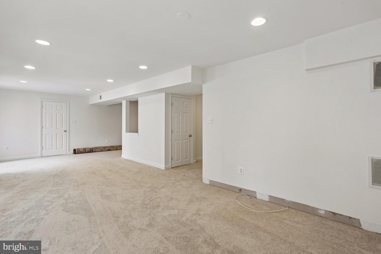 306 Beckwith Street Gaithersburg, MD 20878 - Photo 49 of 62 Expansive recreation room