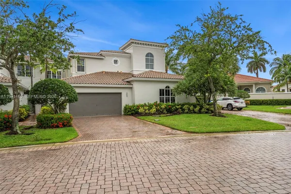 $6,900 | 896 Spinnaker Drive, Unit 896, Hollywood, FL 33019