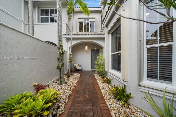 $6,900 | 896 Spinnaker Drive, Unit 896, Hollywood, FL 33019