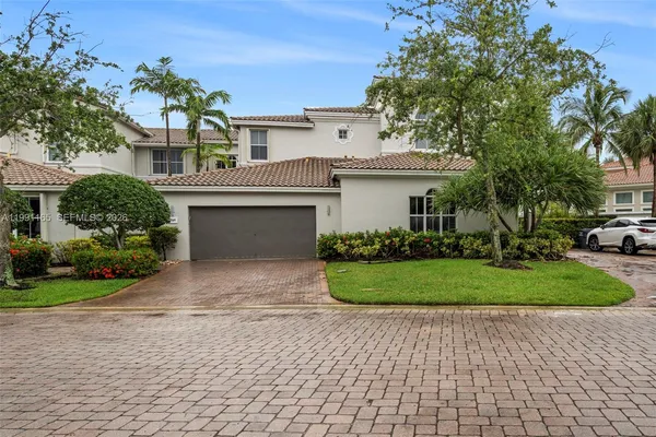 $6,900 | 896 Spinnaker Drive, Unit 896, Hollywood, FL 33019