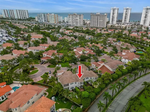 $6,900 | 896 Spinnaker Drive, Unit 896, Hollywood, FL 33019