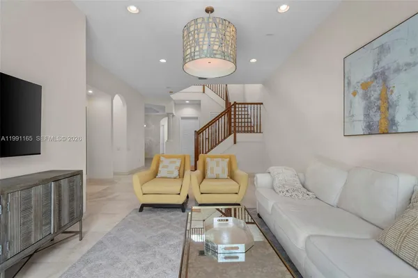 $6,900 | 896 Spinnaker Drive, Unit 896, Hollywood, FL 33019