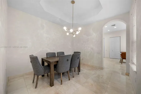 $6,900 | 896 Spinnaker Drive, Unit 896, Hollywood, FL 33019