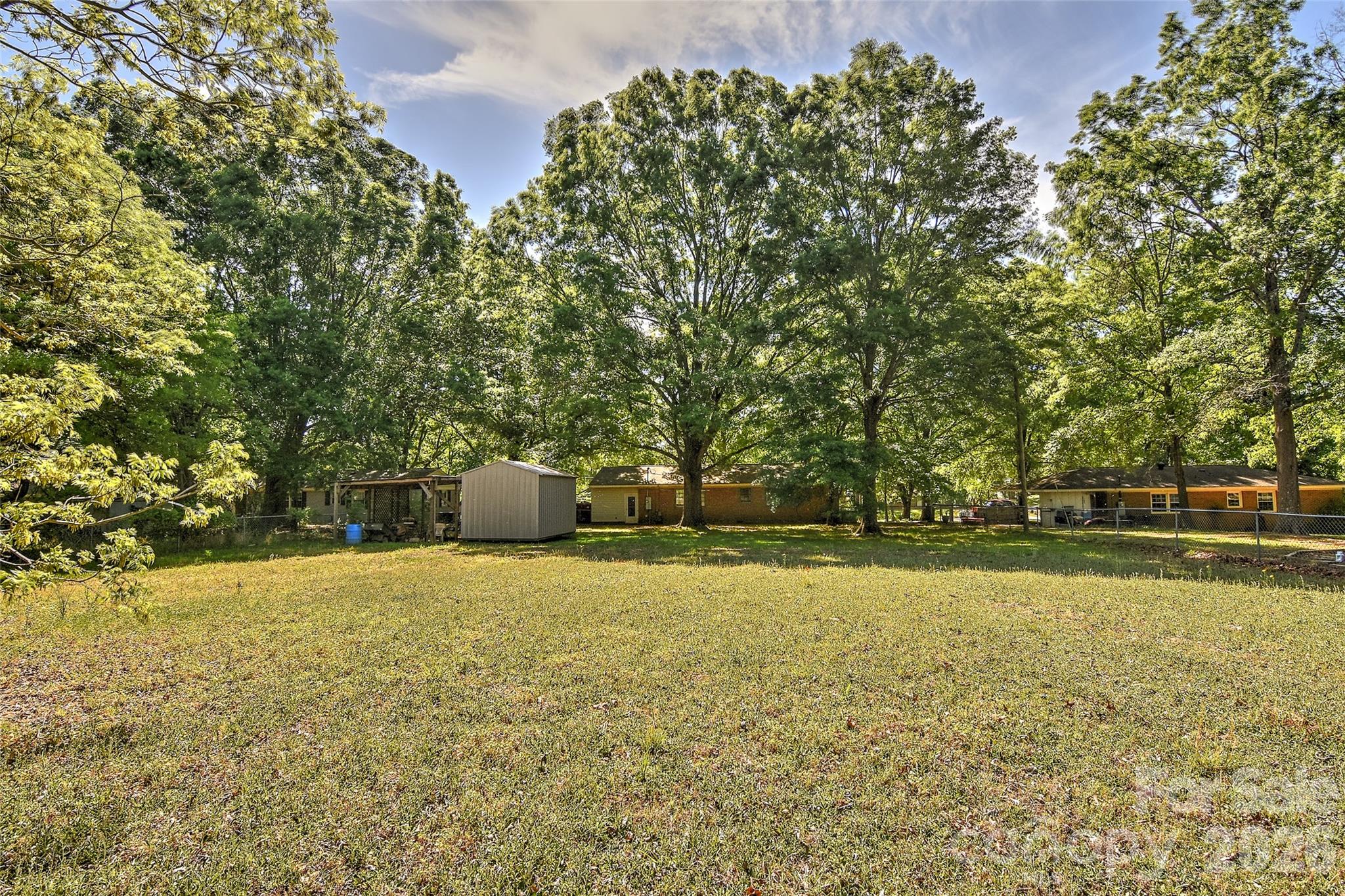 2513 Carroll Street Monroe, NC 28110 - Photo 8 of 35