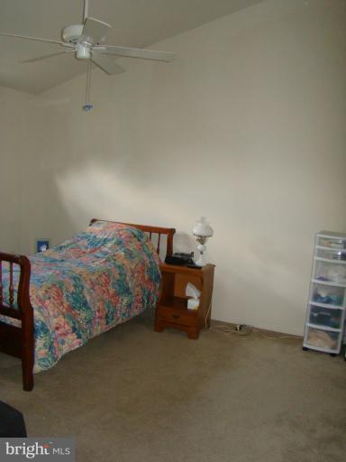 Bedroom (Master)