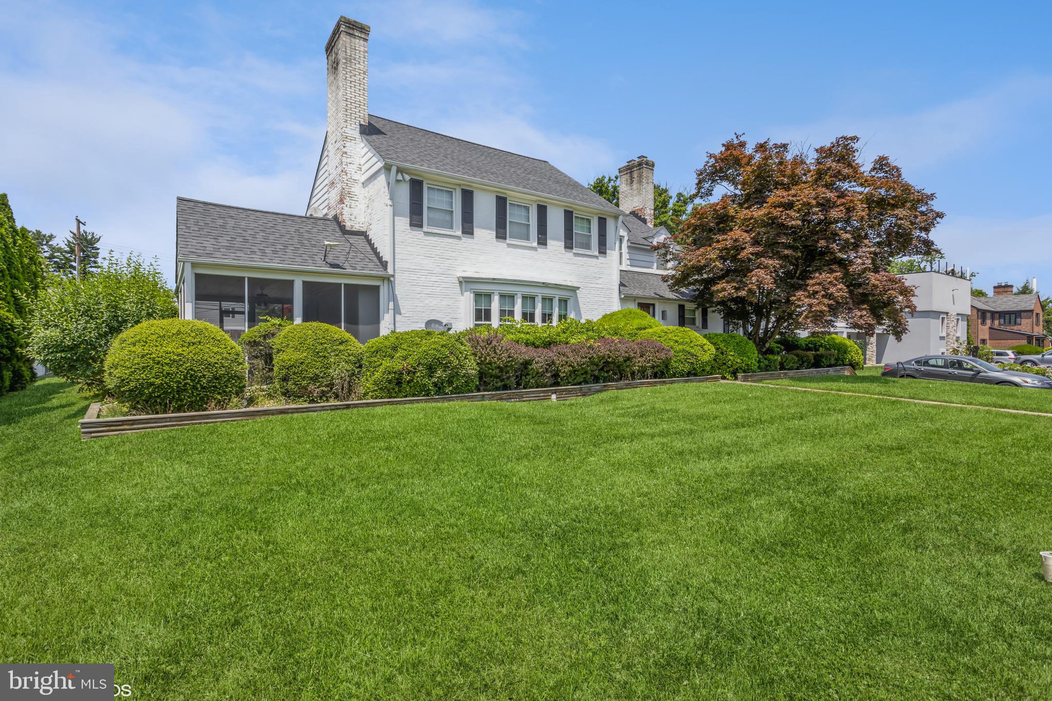 3216 Fallstaff Road Baltimore, MD 21209 - Photo 2 of 59