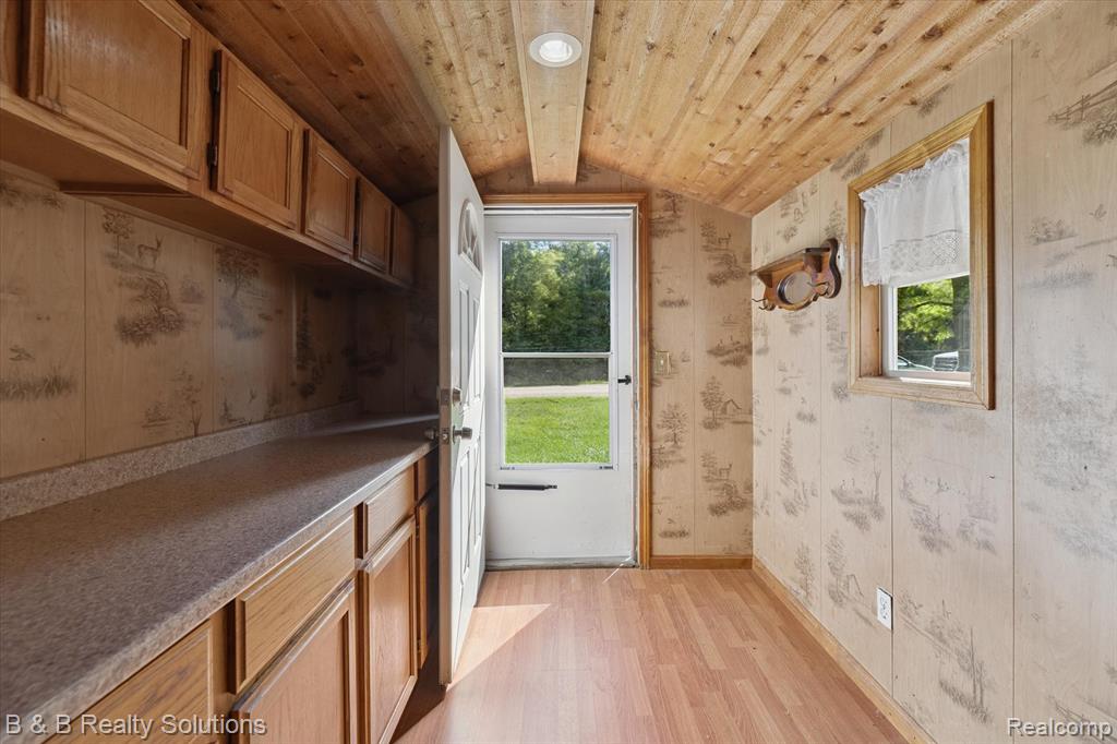 5159 Millis Road North Branch, MI 48461 - Photo 29 of 41