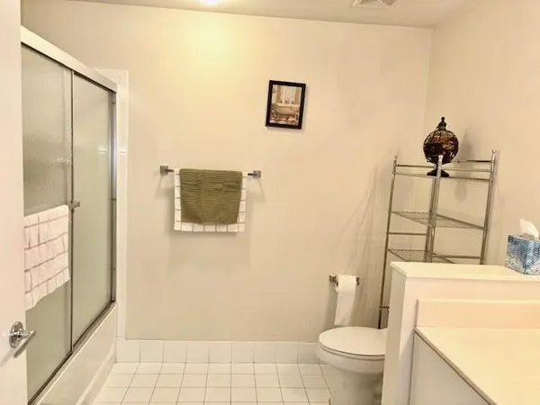 $2,500 | 5880 West Sample Road, Unit 105, Coral Springs, FL 33067