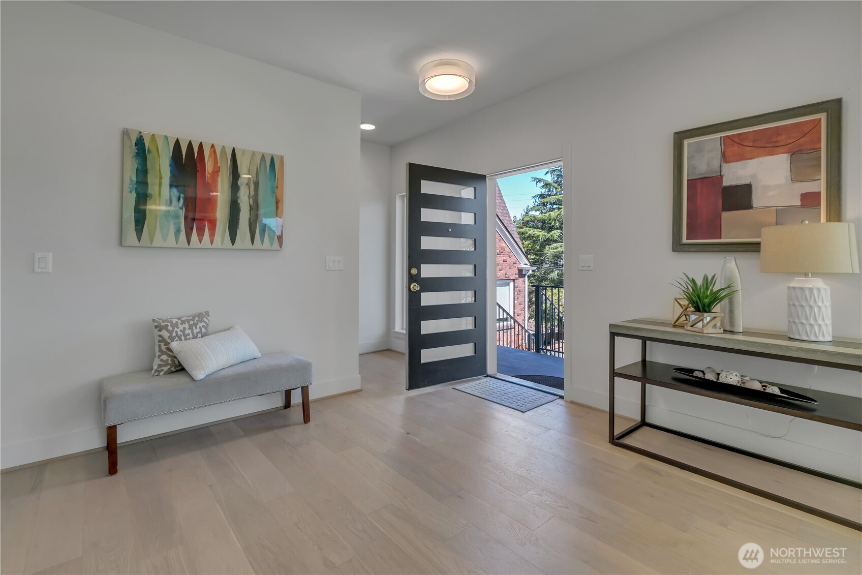 4019 4th Avenue Northeast, Unit B Seattle, WA 98105 - Photo 5 of 40