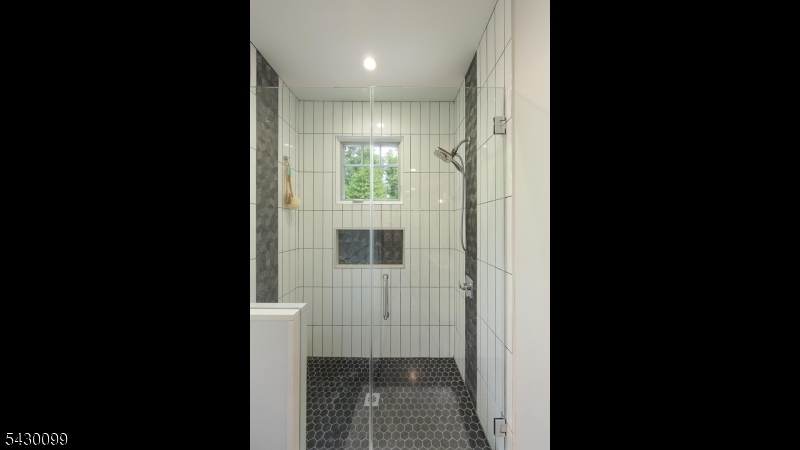 244 Pembrook Road Mountainside, NJ 07092 - Photo 27 of 50