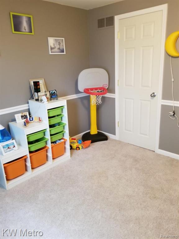744 Dressler Lane Rochester Hills, MI 48307 - Photo 23 of 38
