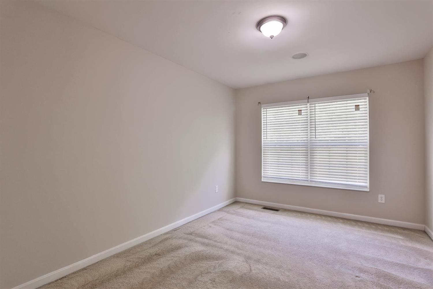 4674 Riley Lane Cincinnati, OH 45227 - Photo 29 of 50 Gallery Image 29