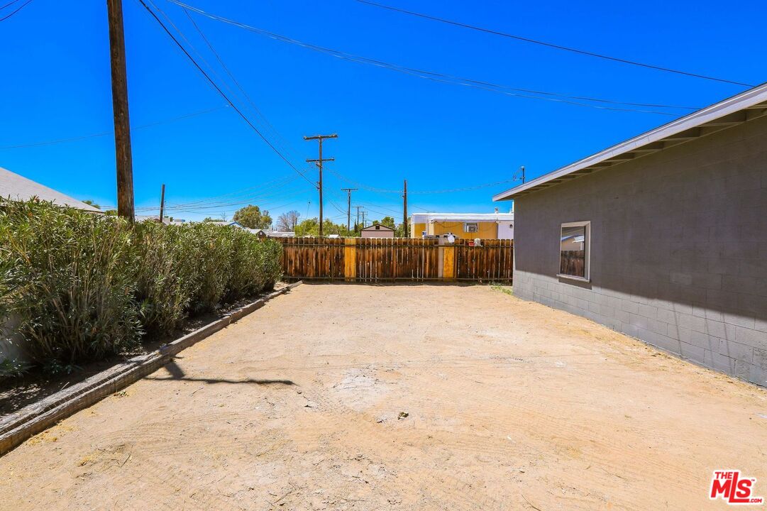 301 West Reeves Avenue Ridgecrest, CA 93555 - Photo 29 of 31 Gallery Image 29
