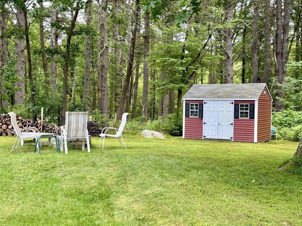 122 Flavell Road Groton, MA 01450 - Photo 29 of 32 Gallery Image 29