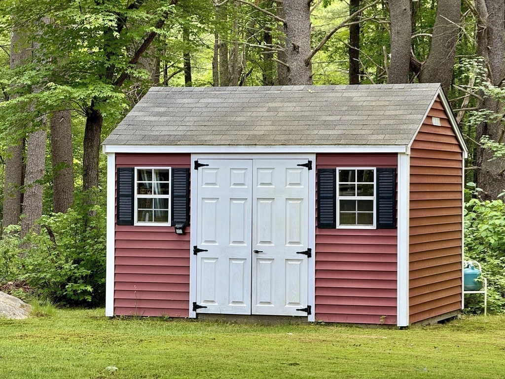 122 Flavell Road Groton, MA 01450 - Photo 32 of 32 Gallery Image 32