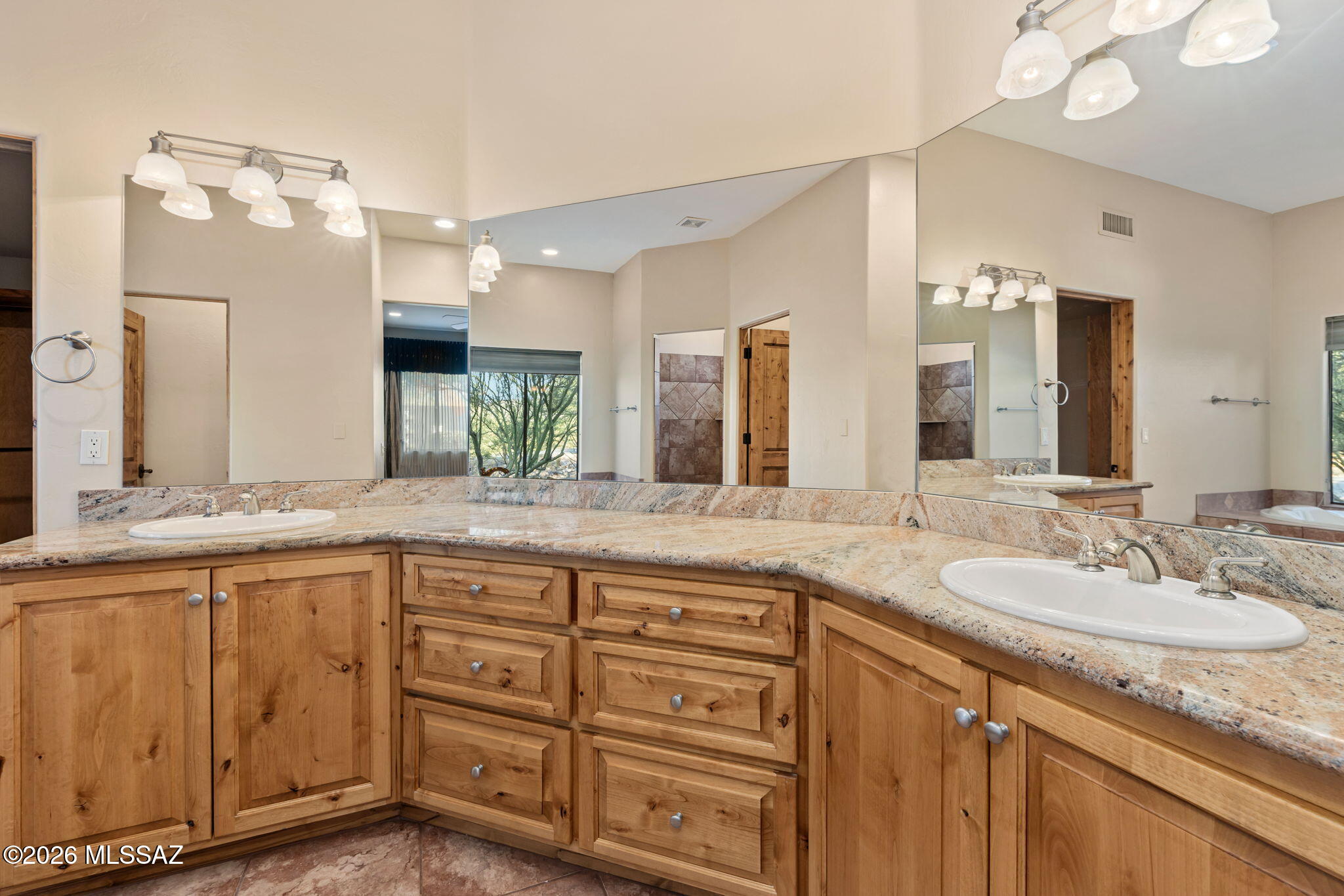 4505 North Wolford Road Tucson, AZ 85749 - Photo 18 of 44 29-web-or-mls-4505 N Wolford Rd- MLS Ima