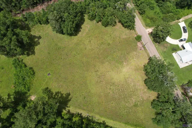 $399,900 | 44113 Crisp Road, Hammond, LA 70403