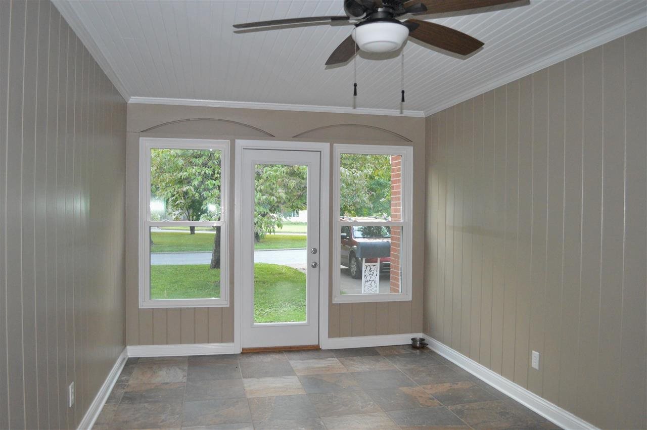 910 Blue Ridge Road Evansville, IN 47714 - Photo 14 of 17 Gallery Image 14