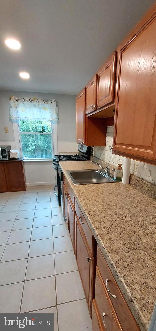 616 North Dupont Road Wilmington, DE 19804 - Photo 8 of 33