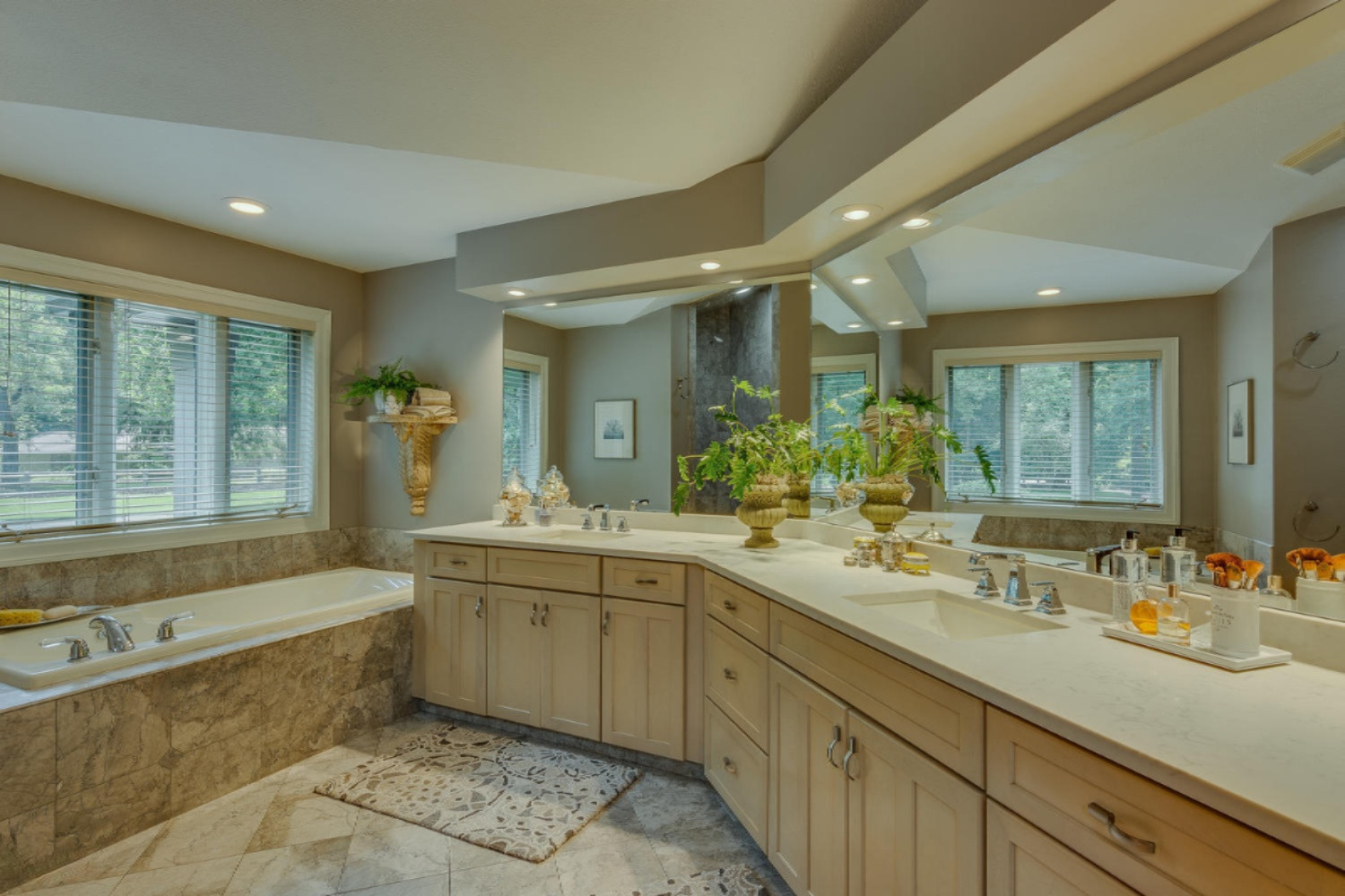 3065 Copp Road Niles, MI 49120 - Photo 32 of 60 Master Bathroom