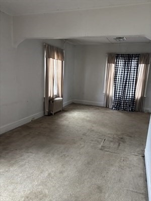 252 Parker Street Springfield, MA 01151 - Photo 11 of 26 Gallery Image 11