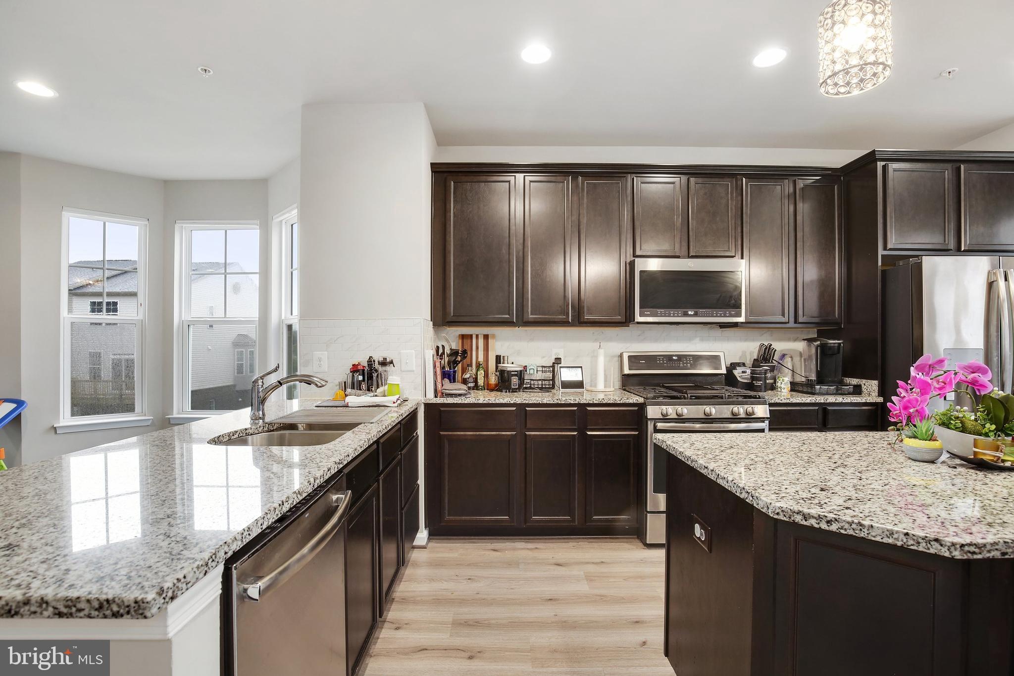 15603 Steamboat Way Silver Spring, MD 20906 - Photo 8 of 47 Gallery Image 8