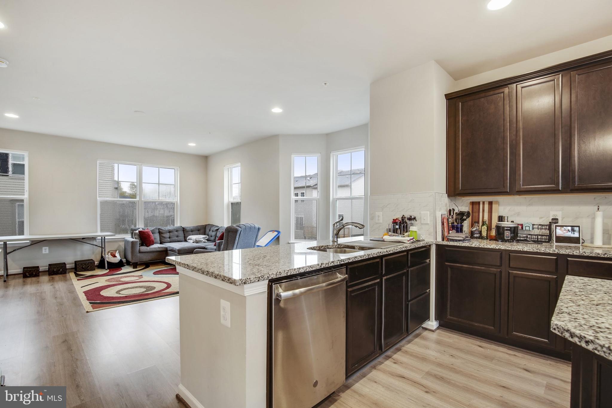 15603 Steamboat Way Silver Spring, MD 20906 - Photo 9 of 47 Gallery Image 9