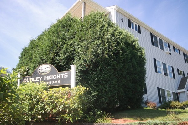 25 George Street, Unit 5 Dudley, MA 01571 - Photo 39 of 42 a sign on the side of a road