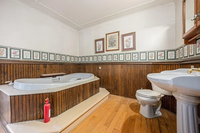 $335,000 | 380 Centreville Road, Constantine, MI 49042