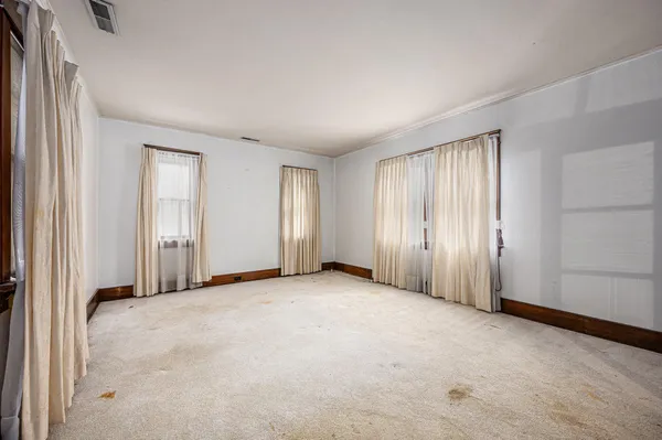 $335,000 | 380 Centreville Road, Constantine, MI 49042