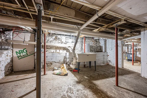 $335,000 | 380 Centreville Road, Constantine, MI 49042