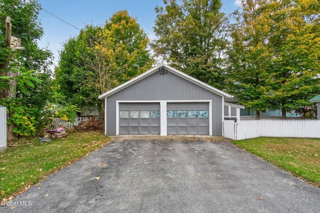 $199,400 | 2 Washington Street, Granville, NY 12832