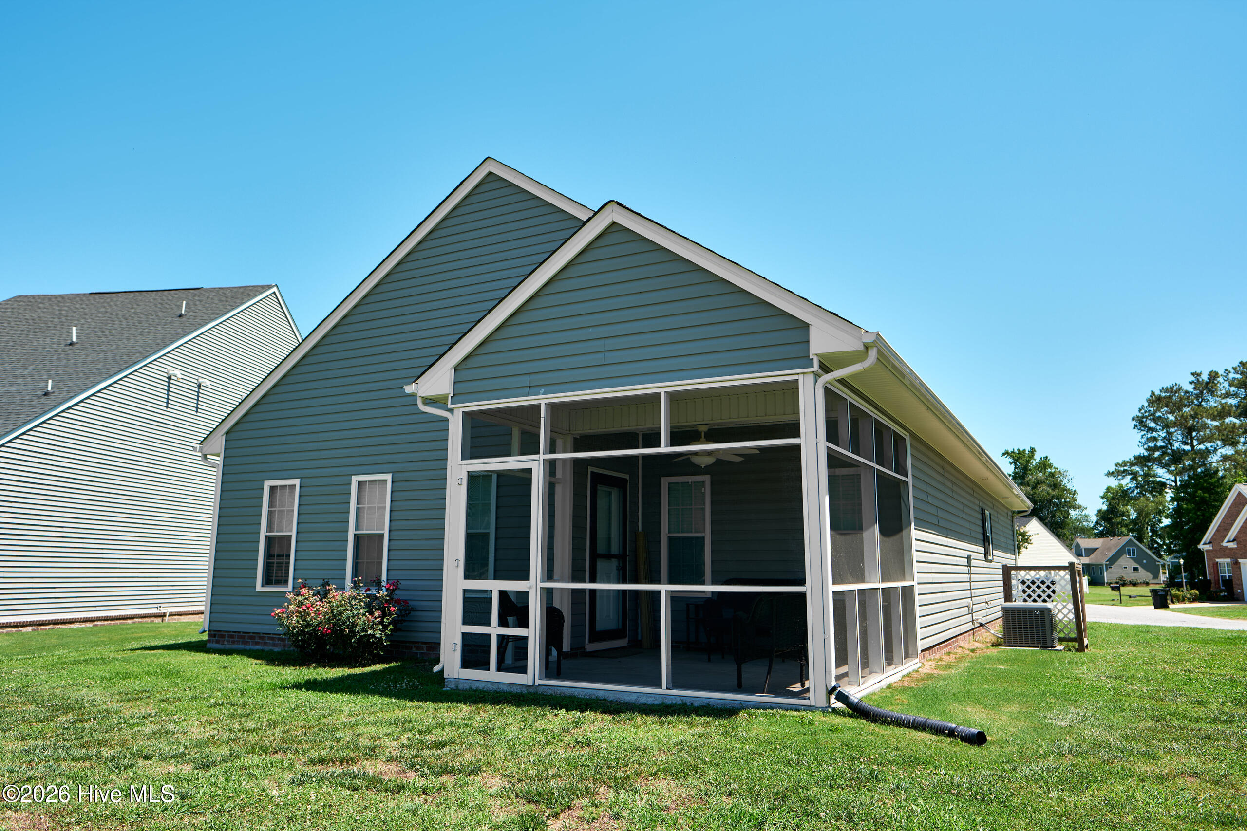 128 Spoonbill Loop Elizabeth City, NC 27909 - Photo 4 of 47 128 Spoonbill Ext_1