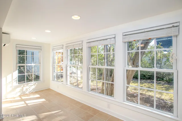 $2,800 | 201 Ann Street, Beaufort, NC 28516