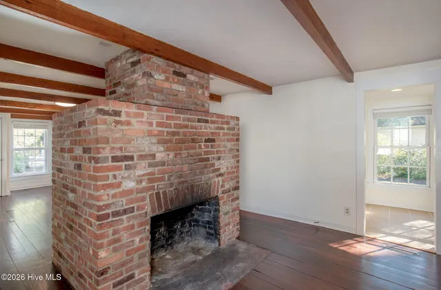 $2,800 | 201 Ann Street, Beaufort, NC 28516