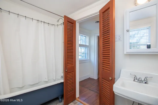 $2,800 | 201 Ann Street, Beaufort, NC 28516