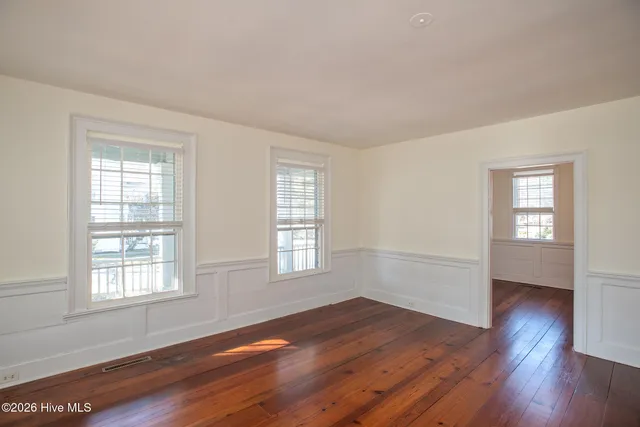 $2,800 | 201 Ann Street, Beaufort, NC 28516