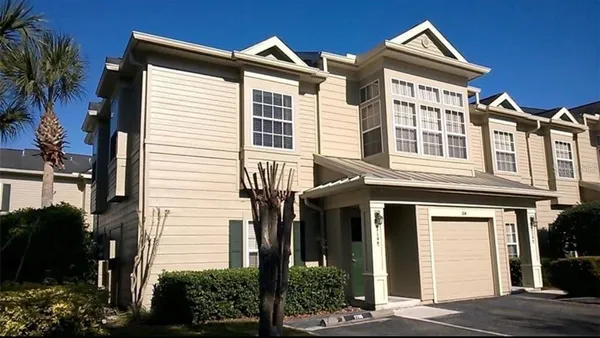 $1,900 | 7798 Plantation Circle, Bradenton, FL 34201