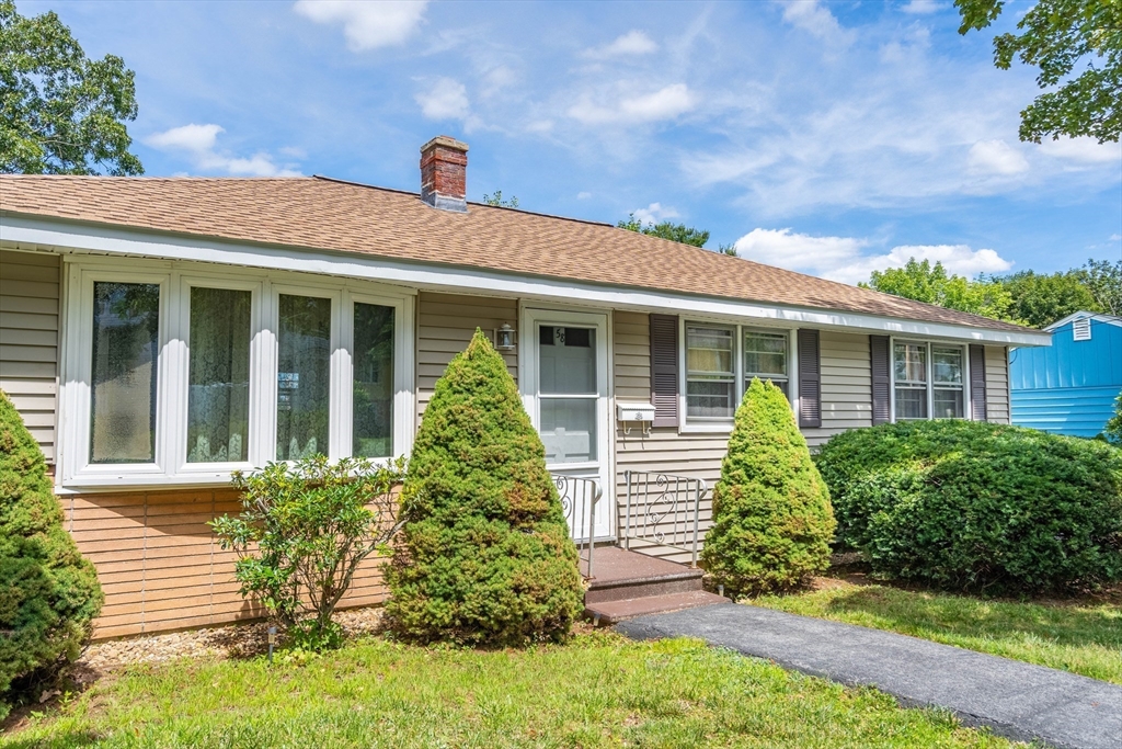 58 Wedgewood Road Worcester, MA 01602 - Photo 2 of 28 front view of a house with a yard