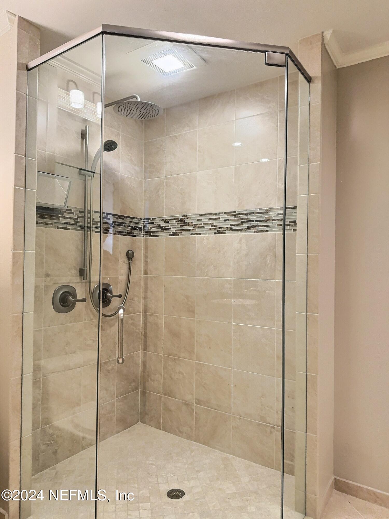 3401 Debussy Road Jacksonville, FL 32277 - Photo 14 of 96 Primary Shower